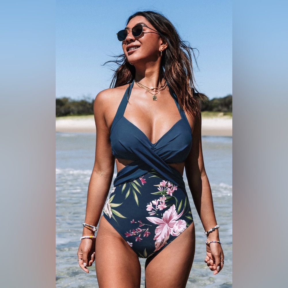 Cupshe Navy Floral One-Piece Halter Swimsuit